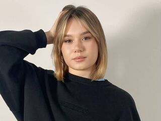 fingering cam girl video JoyeLatin