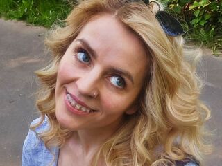girl webcam JulietteKramer