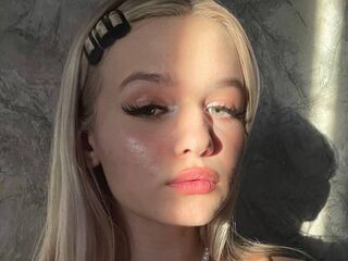 live porn show KianaStark