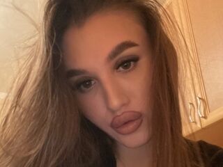 camgirl porn cam KyraVictorine