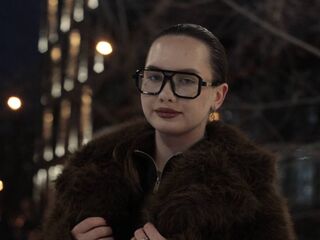 live teaser web cam LatanyaDunkley