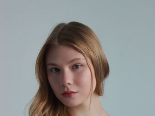 stripper cam LavonAllara