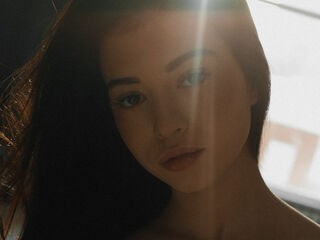 naked webcamgirl picture LisaColee