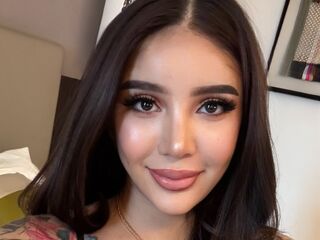 anal webcam LucciaSantos