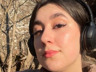 camgirl spreading pussy LudivinaLifton