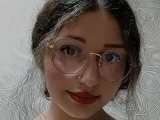 live webcam model MegganKerney