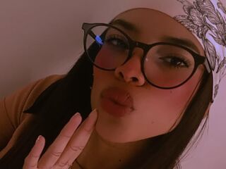 hot cam slut MeliWain