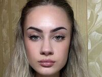 fingering camwhore MellieSchultze