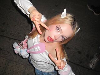 chatrubate cam girl MerrileeBurg