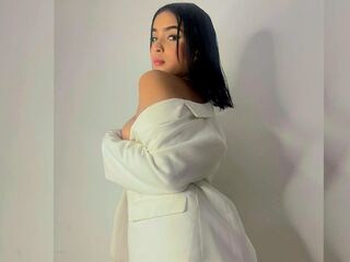 camslut fingering wet pussy MiaNumi