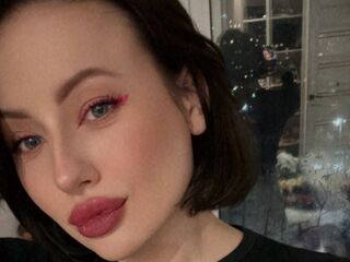 free nude cam MiaPeaches