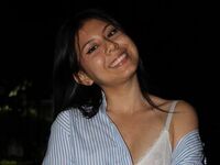 fingering girl chatroom MiaSauvage