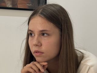 cam girl cam chat MirellaAranda
