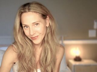 naked cam girl masturbating with dildo OpheliaHardin