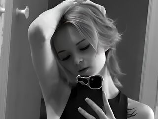 fingering girl webcam  PaulinaCundiff