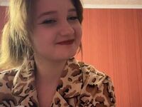 free live cam chat RendaKhairallah
