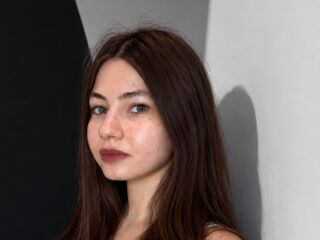 naked girl with live cam RoselynSvatek