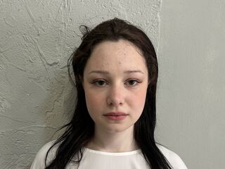 naked webcam girl masturbating SallyMilton