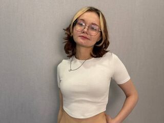 livesex ShemikaDestro