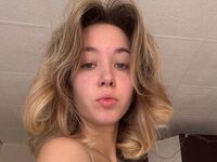 cam girl fingering pussy SilvaShintaku