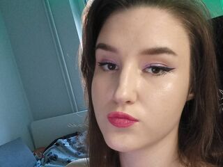 naked girl with webcam masturbating with vibrator SuzannaConnally