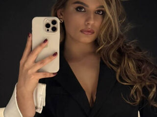 fingering camslut TaHillmer