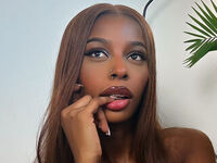 naked camgirl fingering pussy TiaCatt