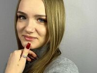 camgirl fingering pussy TravisMondier