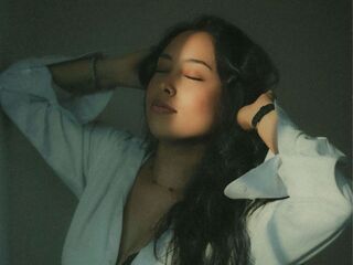 naked girl with live cam ValerieAlfayet