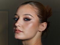 webcam chat room VerniaGrenon