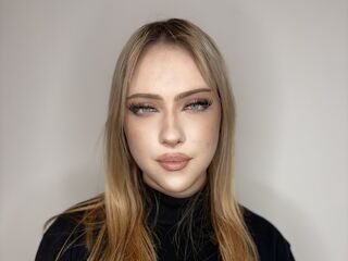 hot striptease show VirgieJanosek