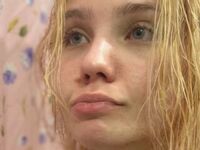 free web cam YallyGreen